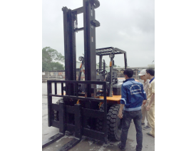 Sửa chữa xe nâng điện tại kcn Đông Xuyên Vũng Tàu