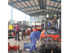 Sửa chữa xe nâng cụm công nghiệp Thanh Điền 