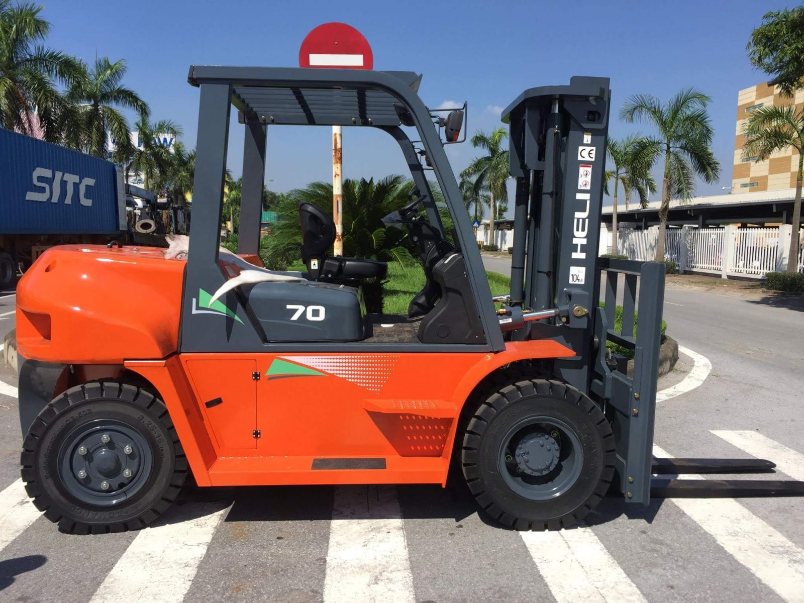 sửa chữa xe nâng cụm công nghiệp Bình Minh