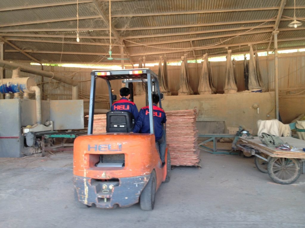 sửa chữa xe nâng cụm công nghiệp thạnh tân