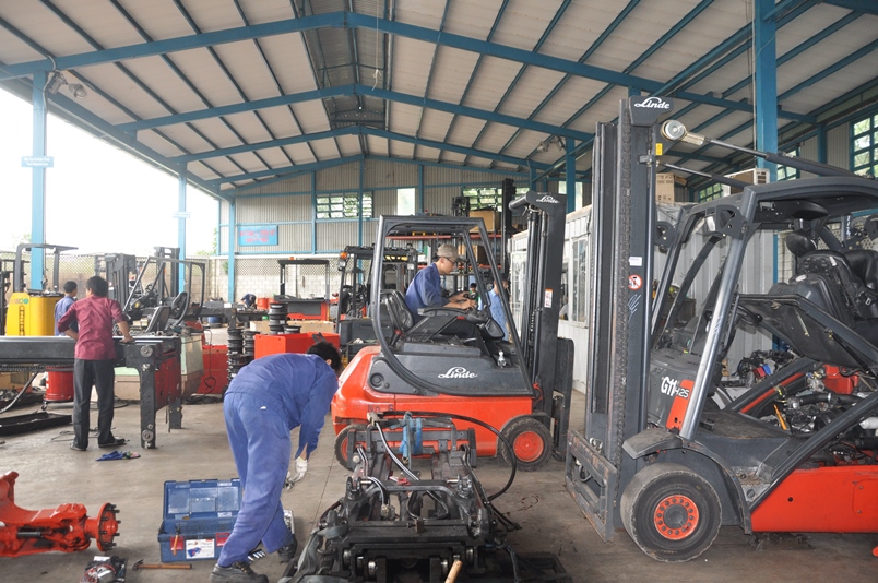 sửa chữa xe nâng điện bình thuận